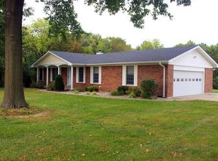 1626 Parr Rd, Wentzville, MO 63385