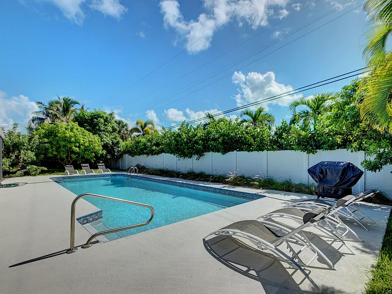 1171 Bimini Ln — Photo 11
