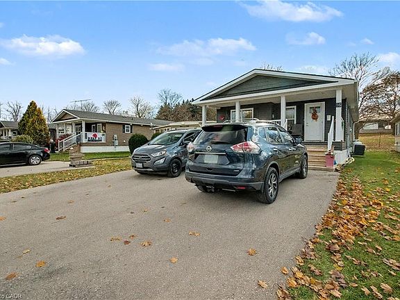 2nd image of 1429 Sheffield Rd #16