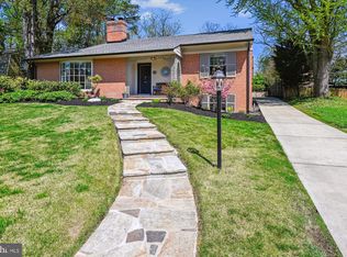 111 Yorkleigh Rd, Towson, MD 21204