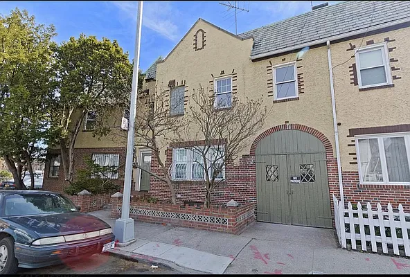 Rented by Brooklyn Consulate LLC | media 22