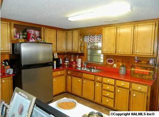245 S Seneca Dr, Trinity, AL 35673