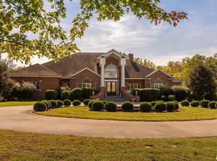 3187 W Striegel Rd, Carbondale, IL 62901