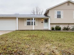 15 Eagle View Ct, Saint Peters, MO 63376