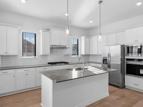 3435 Nourish Ln, Richmond, TX 77406