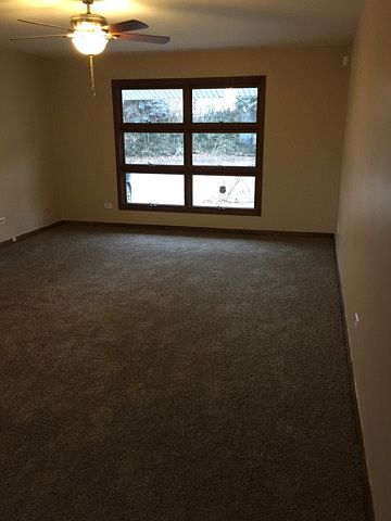 2nd image of 230 Gentry St