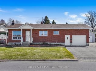 925 Ghislain St, Hawkesbury, ON K6A 3A8