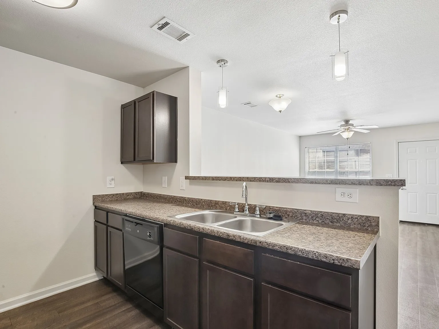 Residences of Gallatin — Photo 1