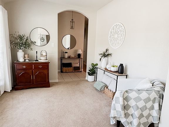 5th image of 1244 Waters Edge Dr