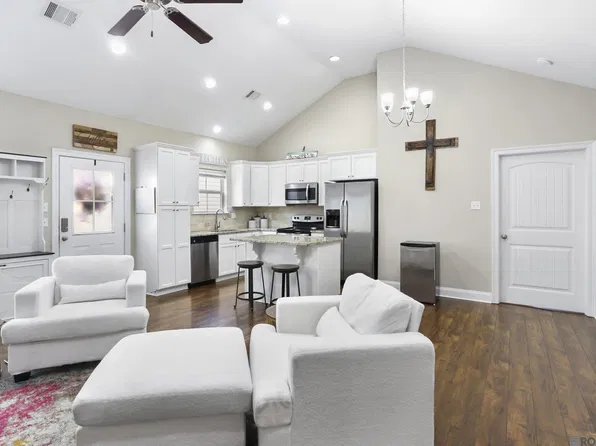 40482 Sagefield Ct, Gonzales, LA 70737