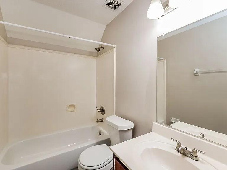 10047 Cameron Ridge Trl — Photo 16