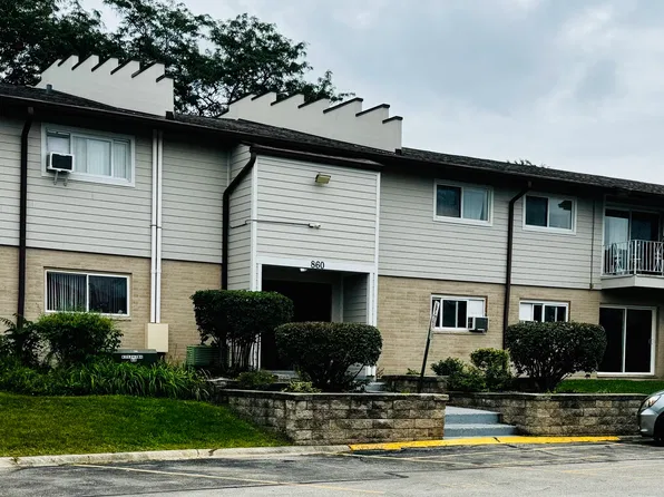 860 E Old Willow Rd APT 138, Prospect Heights, IL 60070