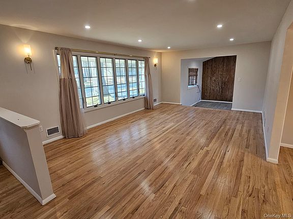 3rd image of 3 Glenbrook Rd