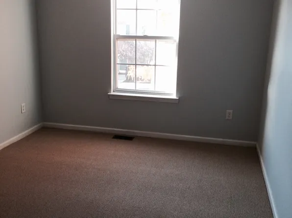 108 Drives James Parker Blvd #D10, Red Bank, NJ 07701