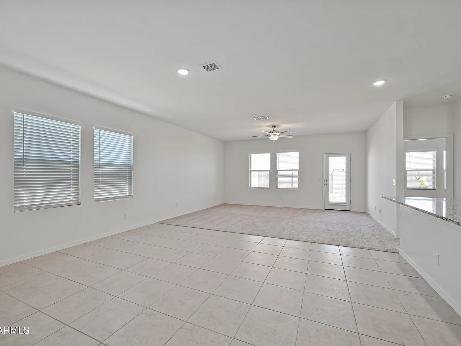 4 bed, 3.0 bath, 1912 sqft, $1,895 — Photo 4