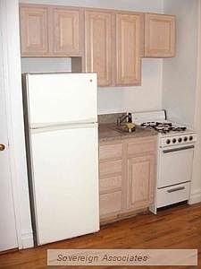 1st image of 936 W End Ave APT E11