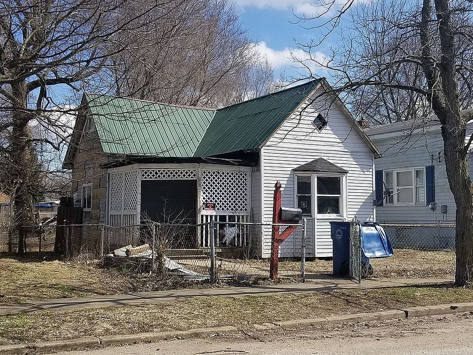 1st image of 510 S 8th St