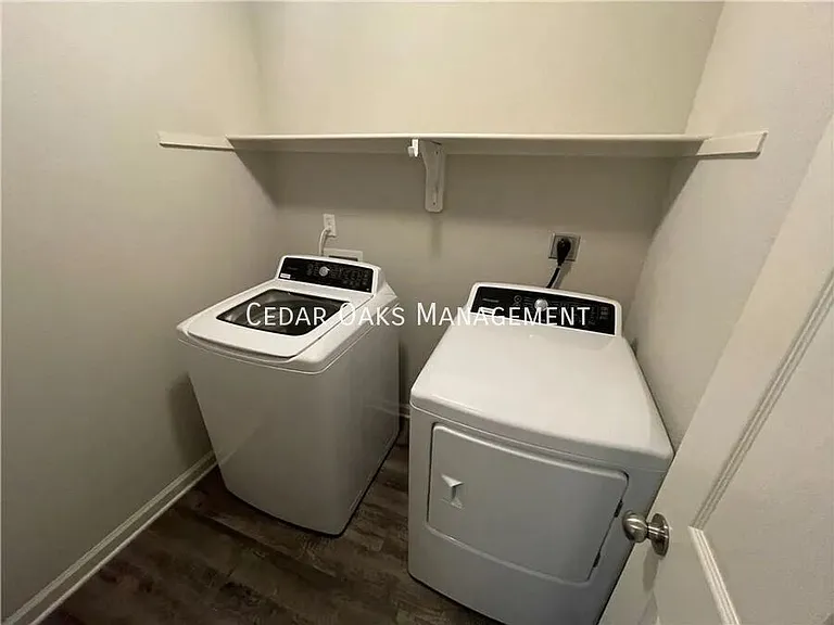 2813 Reynolds St — Photo 10