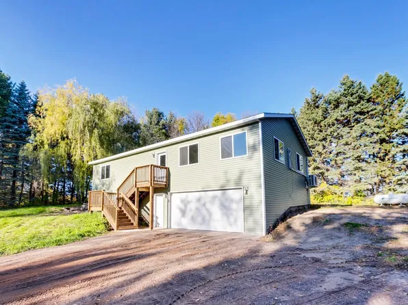 29733 Tucker St NE, Cambridge, MN 55008