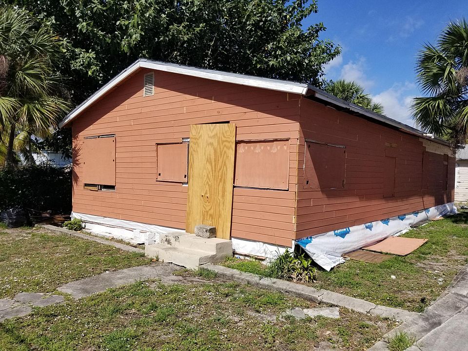 1st image of 819 6th Street