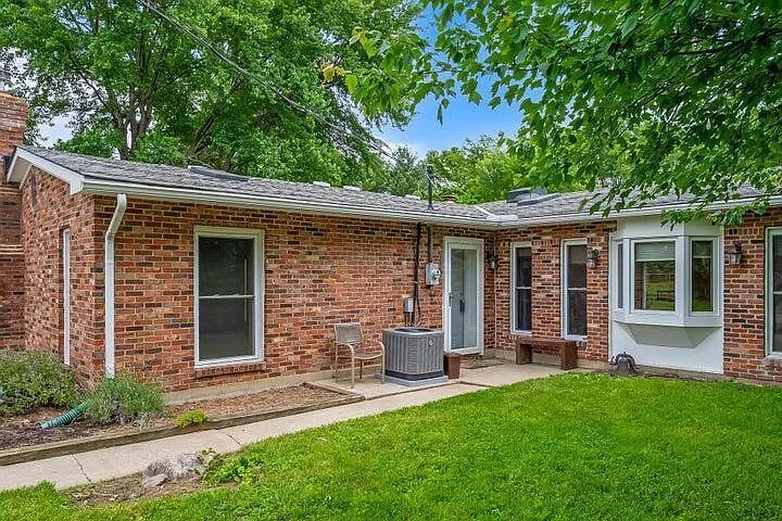 3407 Bean Oller Rd — Photo 2