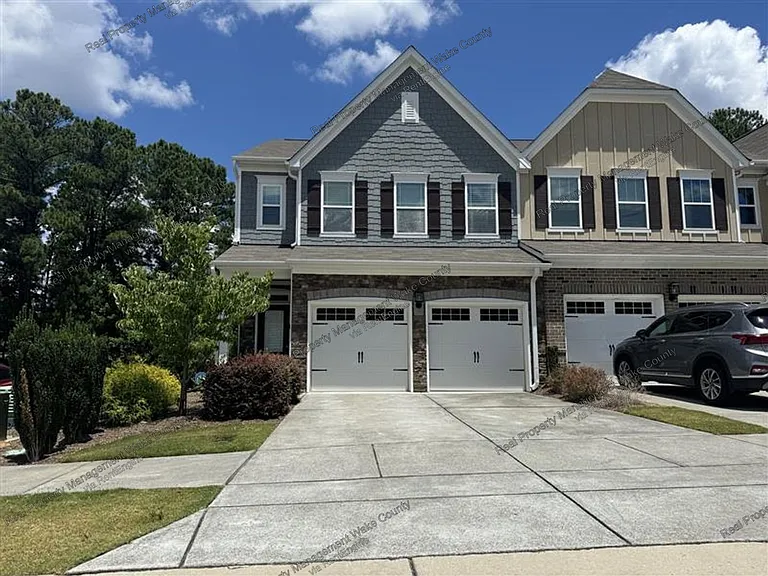 1161 Lookout Ridge Rd — Photo 1