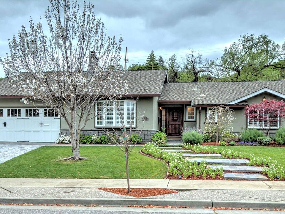 1st image of 210 Blossom Villa Way