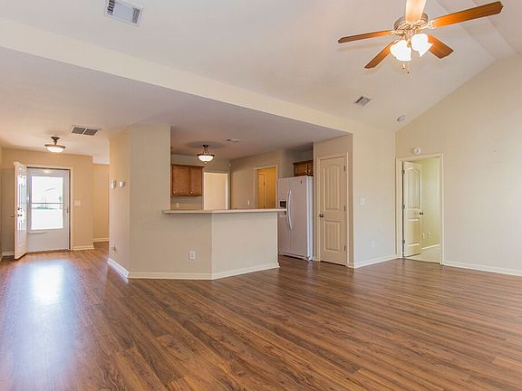 5th image of 115 Megan Ct