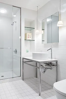 Rented by Compass | media 19