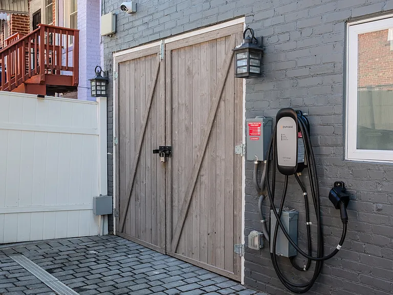 301 Gallatin St NW — Photo 52