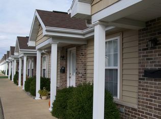 1345 Garfield Ave APT 5, Charleston, IL 61920