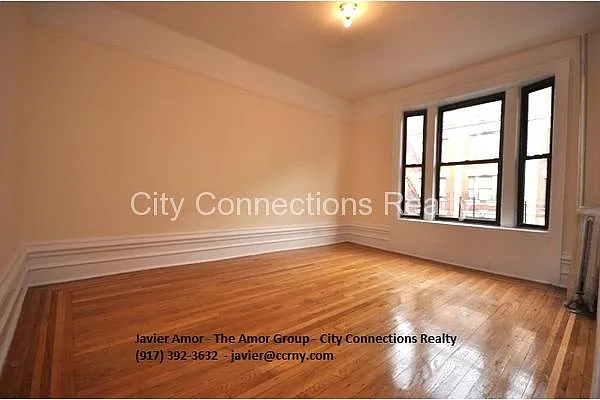 Rented by City Connections Realty | media 4