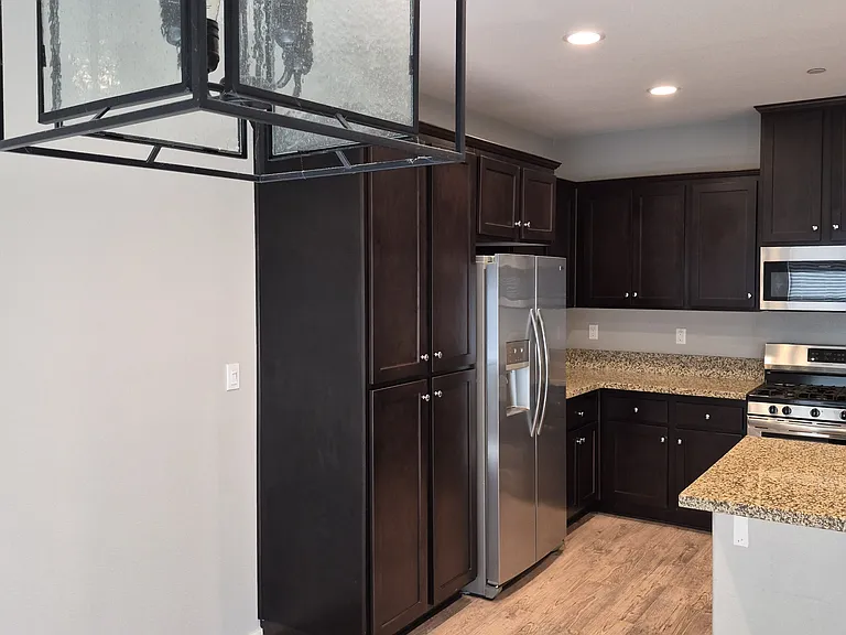 24292 Bay Laurel Ave — Photo 28