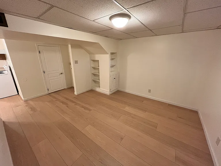 10247 S 1280 E — Photo 4