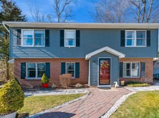 16 White Meadow Rd, Rockaway, NJ 07866