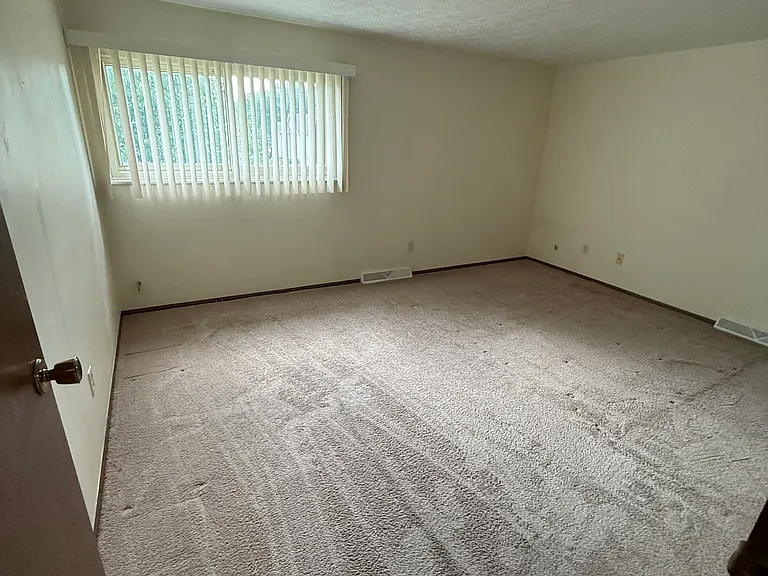 5217 Cline Rd #B — Photo 16