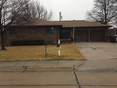 317 Regency Dr, York, NE, 68467