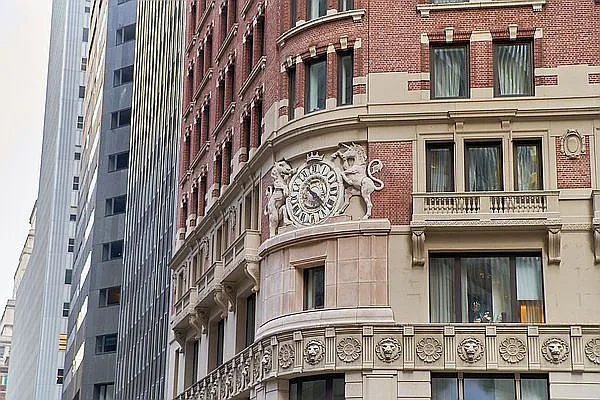 Rented by Living New York | media 51