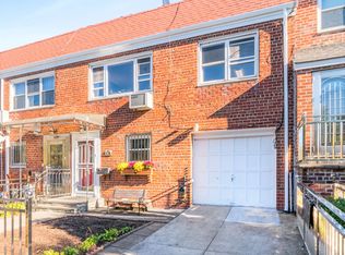 3029 47th St, Astoria, NY 11103