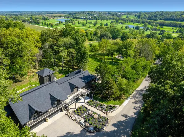 W2530 Krueger ROAD, Lake Geneva, WI 53147