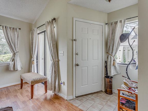 5th image of 901 Marsh Cove Pl