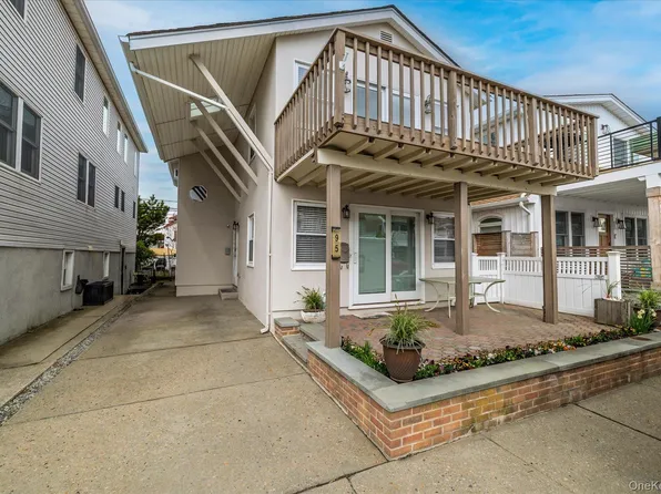 95 Ohio Avenue, Long Beach, NY 11561