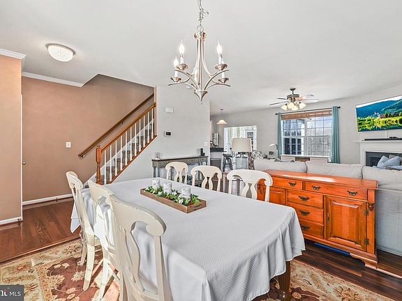 4th image of 40 Trail Ridge Ln