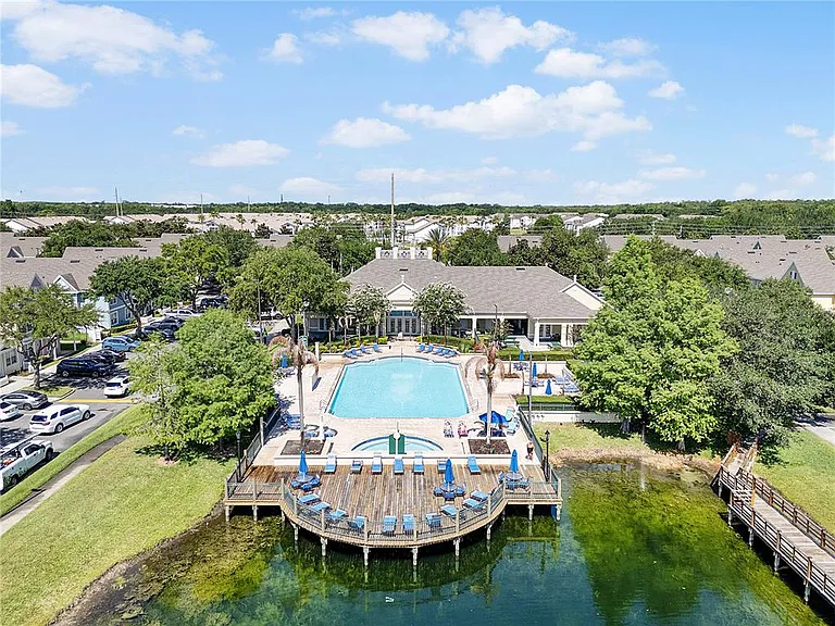 4007 Venetian Bay Dr #105 — Photo 23