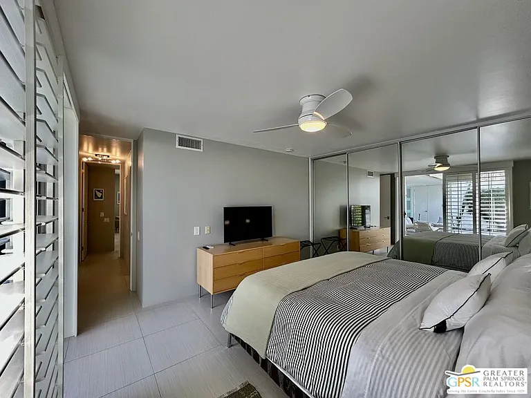 306 Desert Lakes Dr — Photo 19