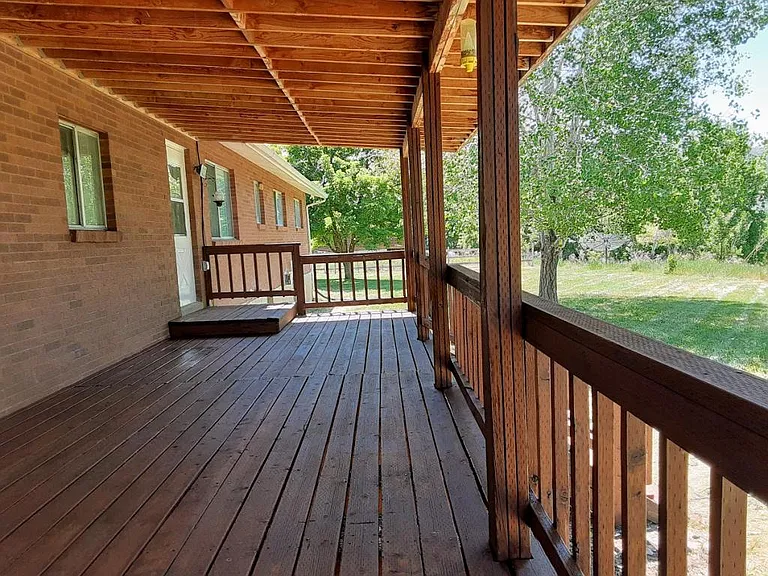 10295 S Highway 165 — Photo 5
