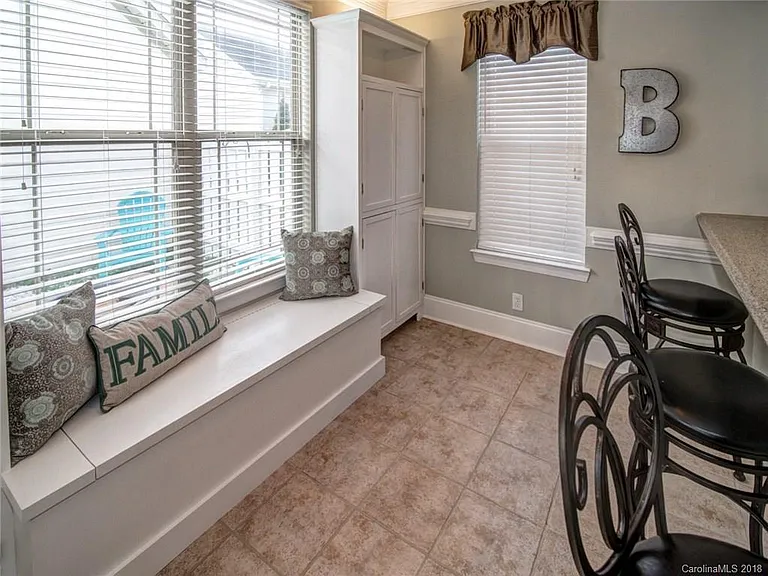 14119 Magnolia Bend Dr — Photo 37