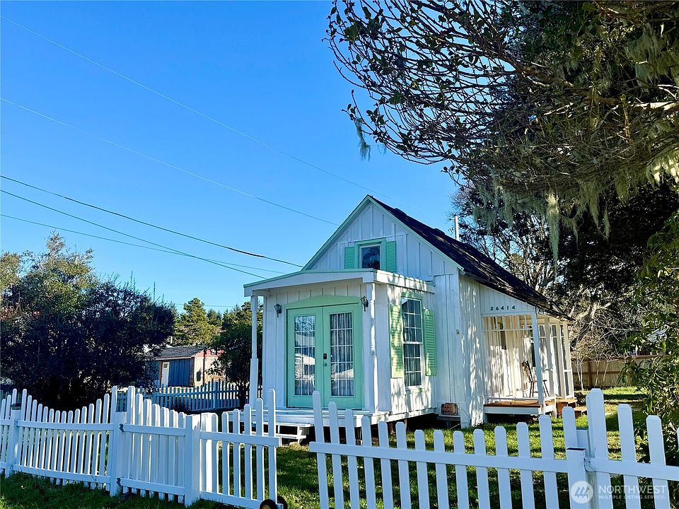 1st image of 26414 Ridge Avenue