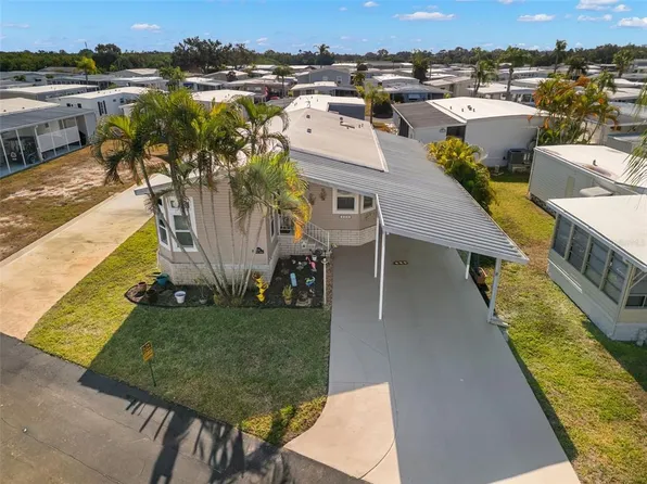 624 Mount Piney Ave NE #703, Saint Petersburg, FL 33702