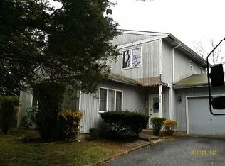 504 Holly Brook Rd, Galloway, NJ 08205